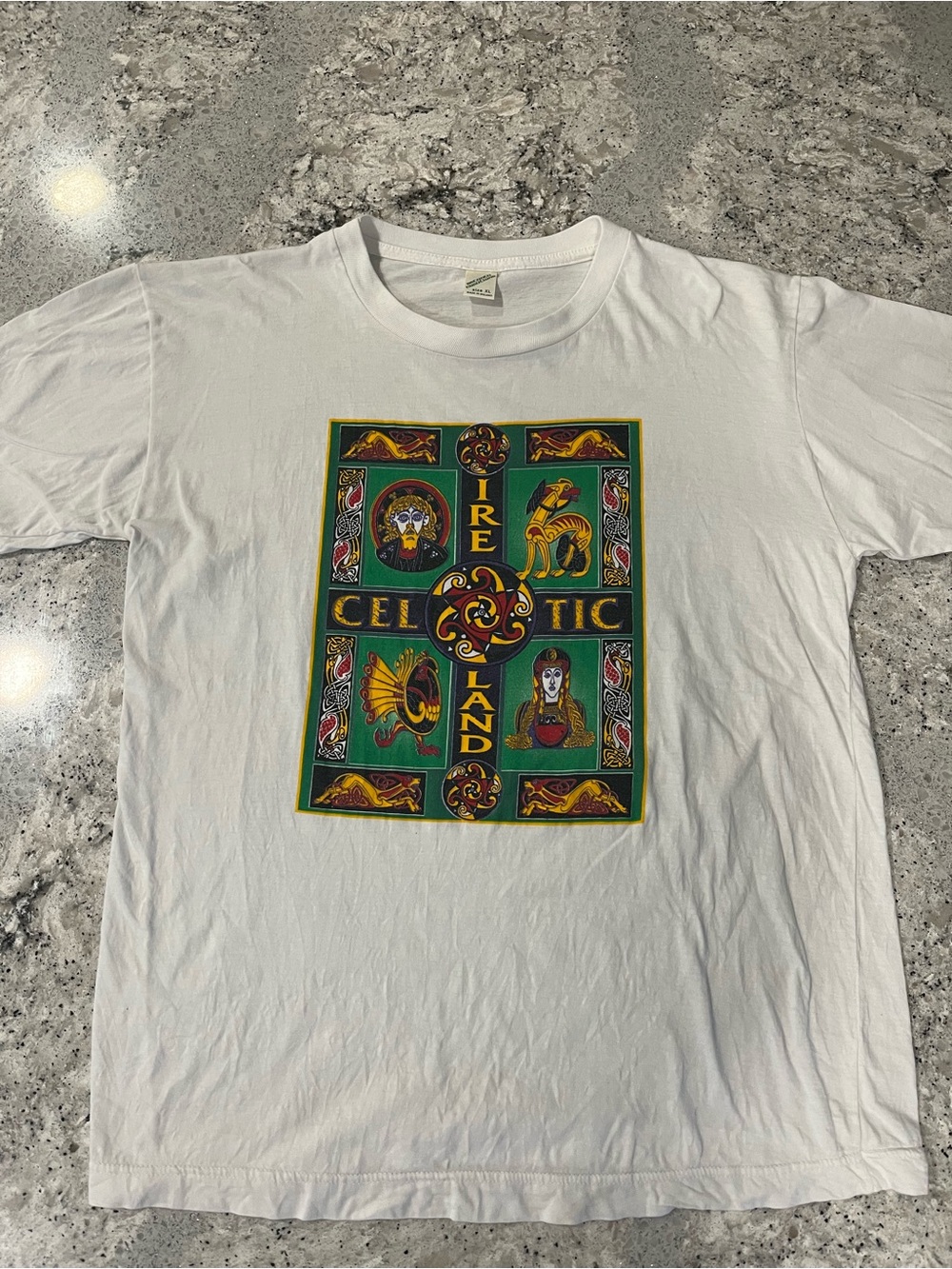 Vintage Irish Celtic Land Graphic Tee - White